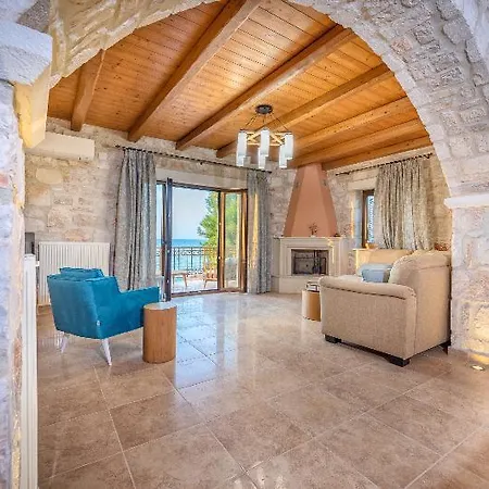 Villa Mare Psarou *